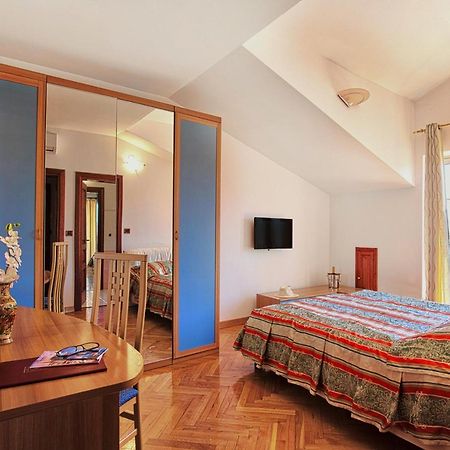 Villa Sveta Eufemija Bed End Breakfast I Ровінь Екстер'єр фото