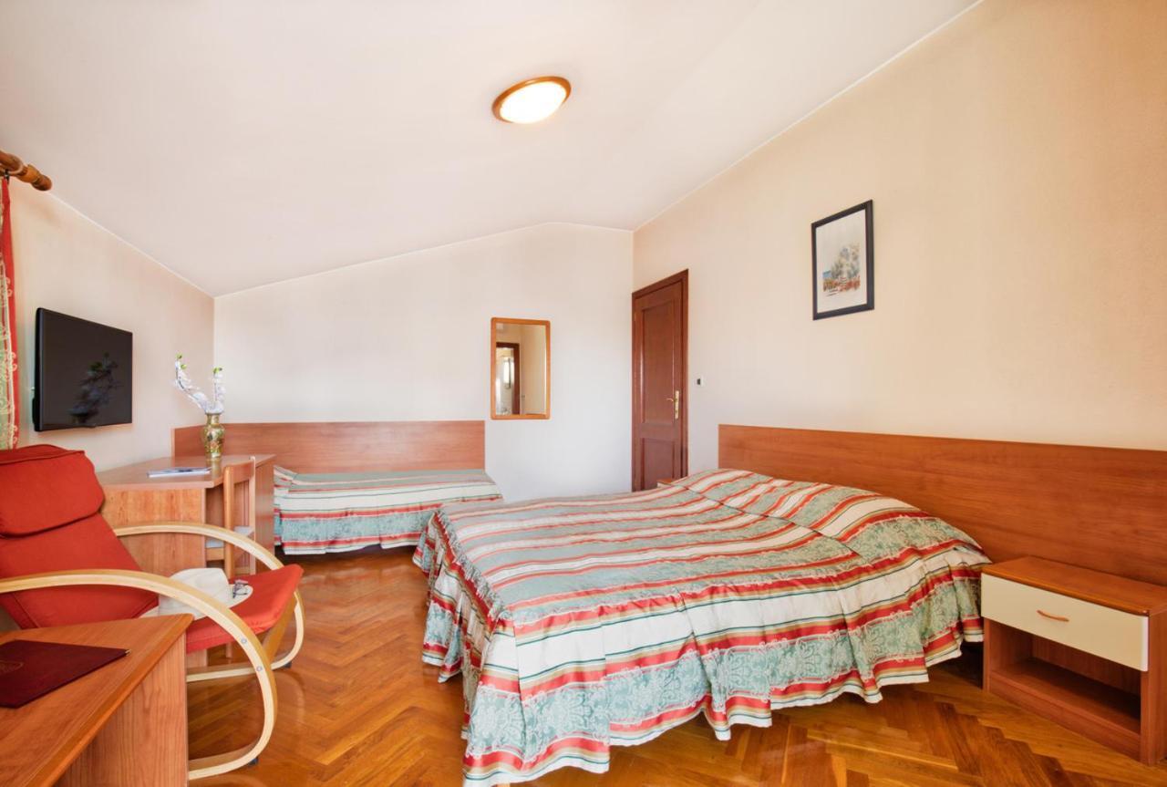 Villa Sveta Eufemija Bed End Breakfast I Ровінь Екстер'єр фото