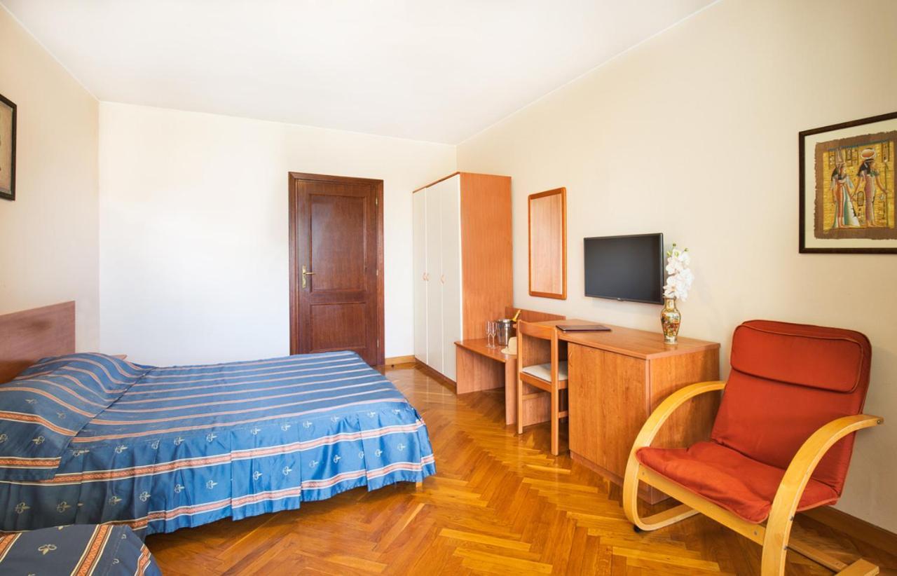 Villa Sveta Eufemija Bed End Breakfast I Ровінь Екстер'єр фото
